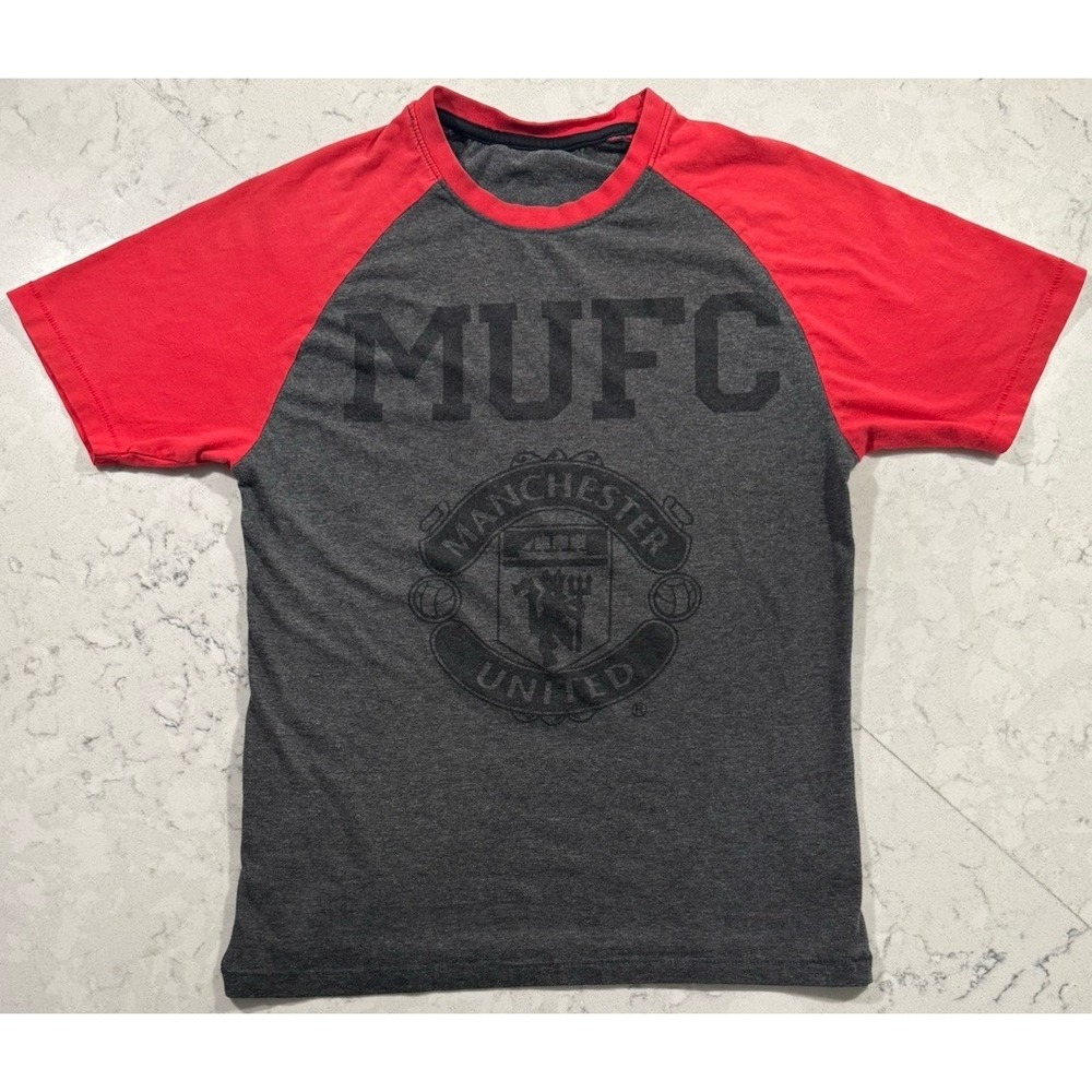 Manchester United T-Shirt Mens Small Gray Red Raglan Graphic Soccer Crest Logo